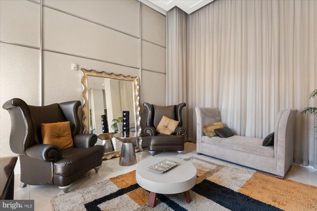 $532,000 | 309 Holland Lane, Unit 314, Alexandria, VA 22314