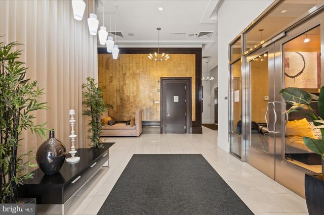 $532,000 | 309 Holland Lane, Unit 314, Alexandria, VA 22314