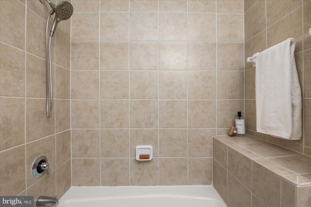 $532,000 | 309 Holland Lane, Unit 314, Alexandria, VA 22314