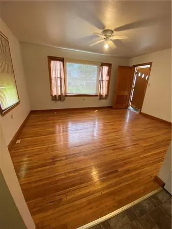 $319,000 | 415 West Jenkins Street, Maryville, MO 64468