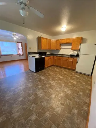 $319,000 | 415 West Jenkins Street, Maryville, MO 64468