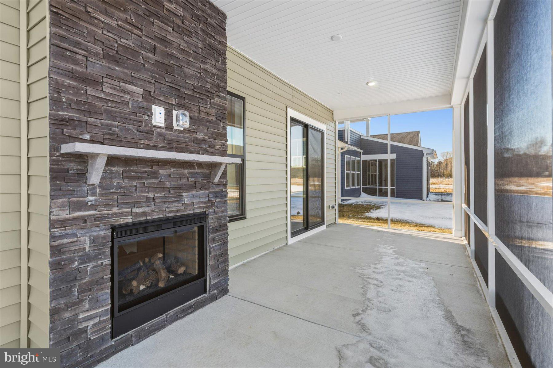 104 Sunbeam Way Milton, DE 19968 - Photo 19 of 56 a view of livingroom with fireplace