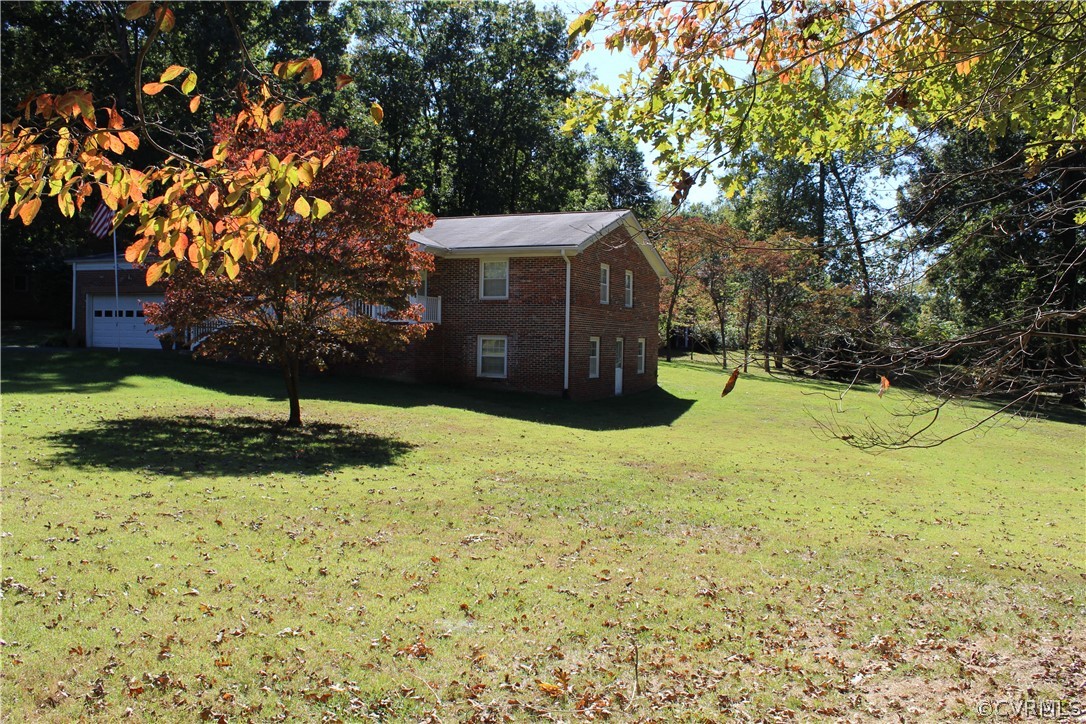 18531 Harrisons Road Amelia Court House, VA 23002 - Photo 18 of 19 Gallery Image 18