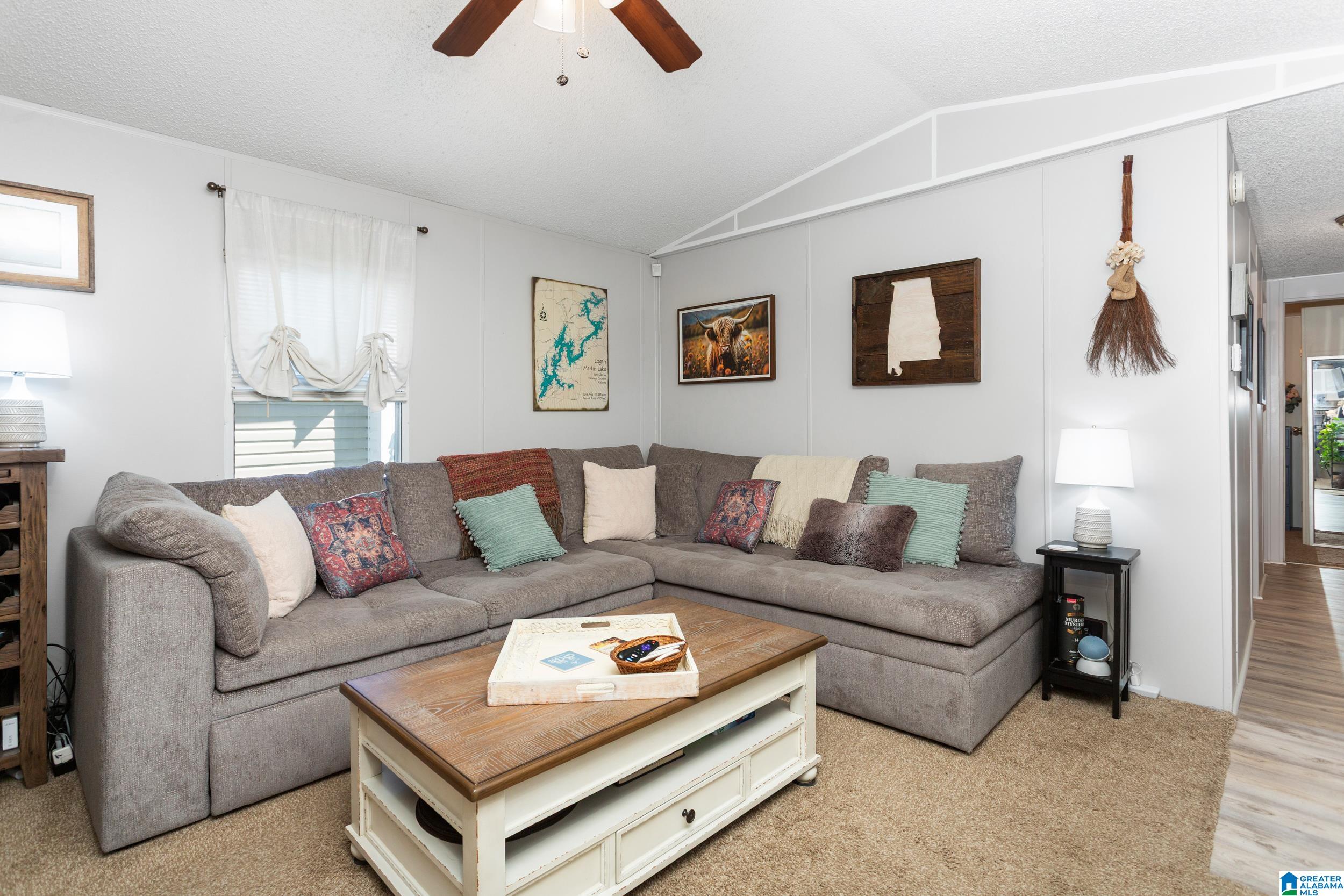 116 Leisure Is Road Vincent, AL 35178 - Photo 4 of 49