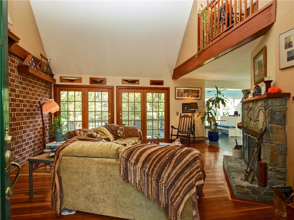 740 Post Road South Kingstown, RI 02879 - Photo 12 of 22