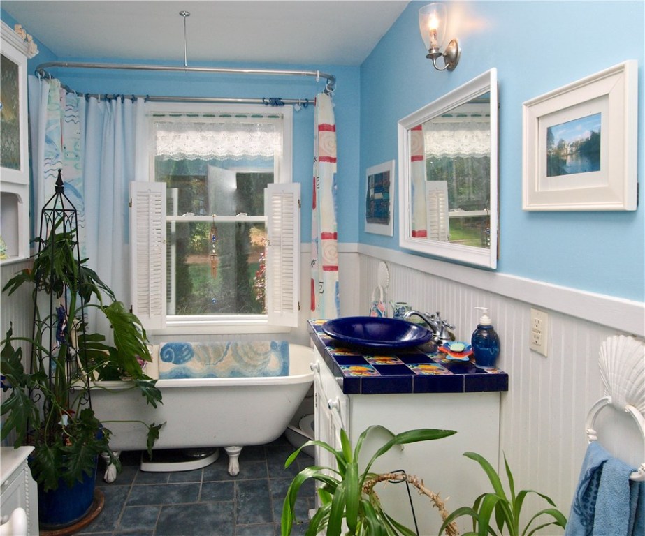 740 Post Road South Kingstown, RI 02879 - Photo 16 of 22