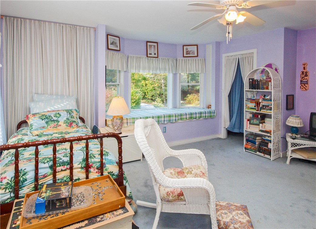 740 Post Road South Kingstown, RI 02879 - Photo 20 of 22
