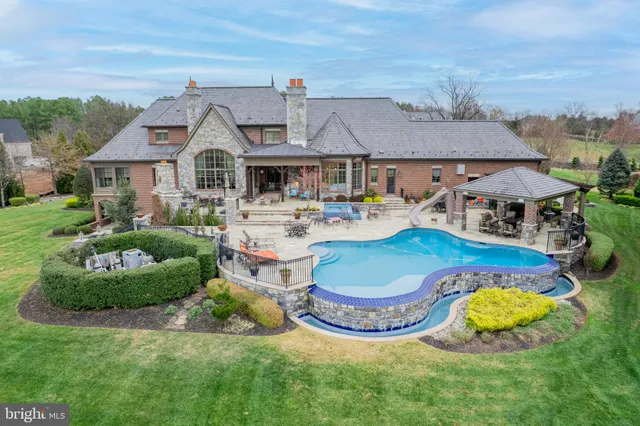 $5,999,999 | 22665 Creighton Farms Drive, Leesburg, VA 20175