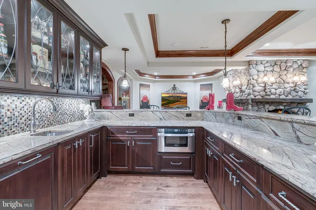 $5,999,999 | 22665 Creighton Farms Drive, Leesburg, VA 20175