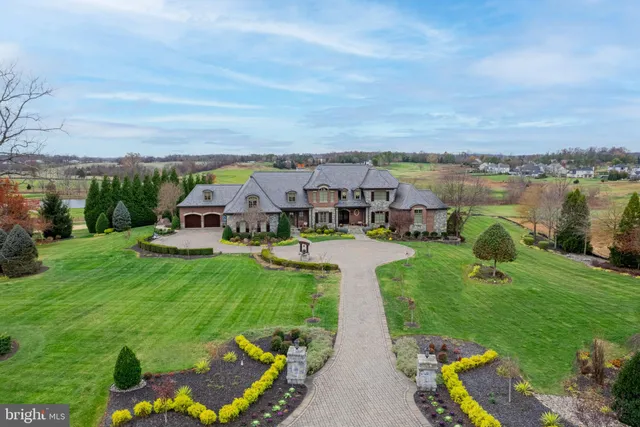 $5,999,999 | 22665 Creighton Farms Drive, Leesburg, VA 20175