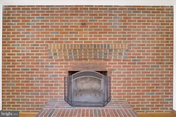 $465,000 | 319 School Lane, Linthicum Heights, MD 21090