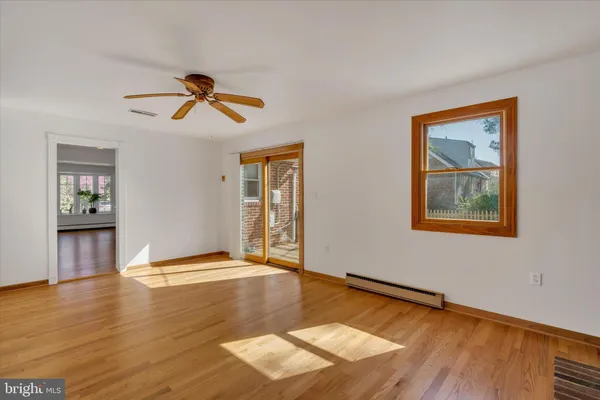 $465,000 | 319 School Lane, Linthicum Heights, MD 21090