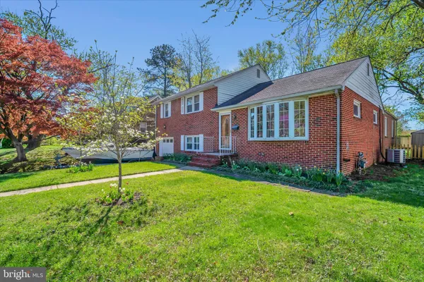 $465,000 | 319 School Lane, Linthicum Heights, MD 21090
