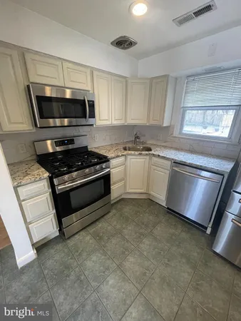 $465,000 | 319 School Lane, Linthicum Heights, MD 21090