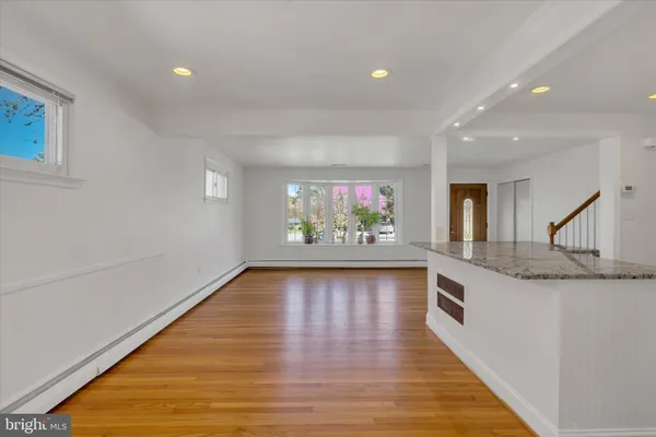 $465,000 | 319 School Lane, Linthicum Heights, MD 21090