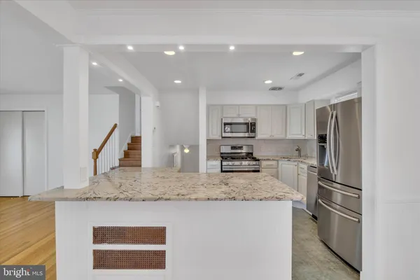 $465,000 | 319 School Lane, Linthicum Heights, MD 21090