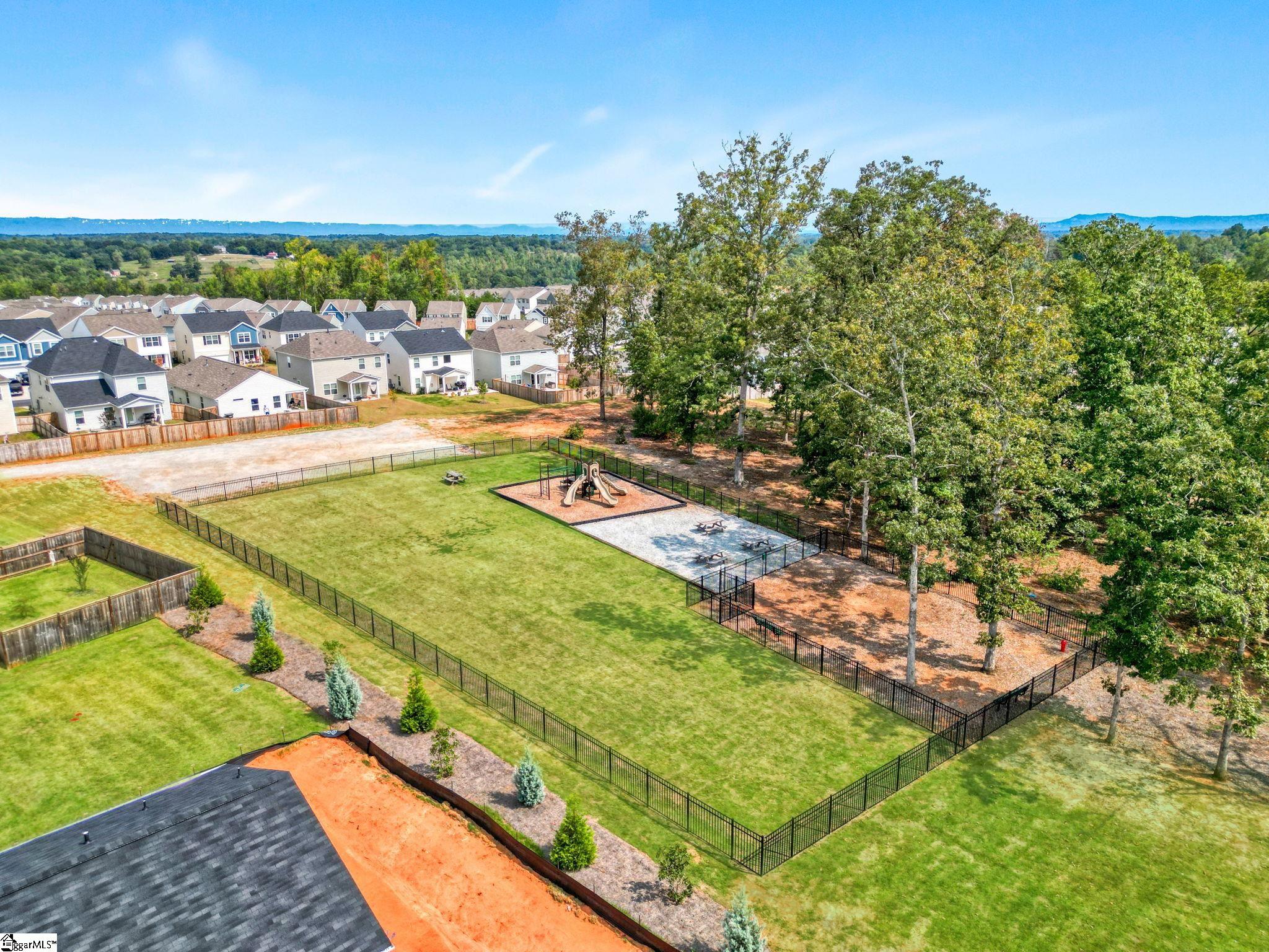 250 East Compass Way Easley, SC 29640 - Photo 31 of 40 Gallery Image 31