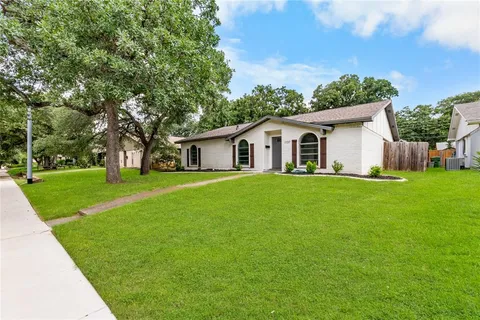 $349,000 | 1137 Kingston Drive, Lewisville, TX 75067