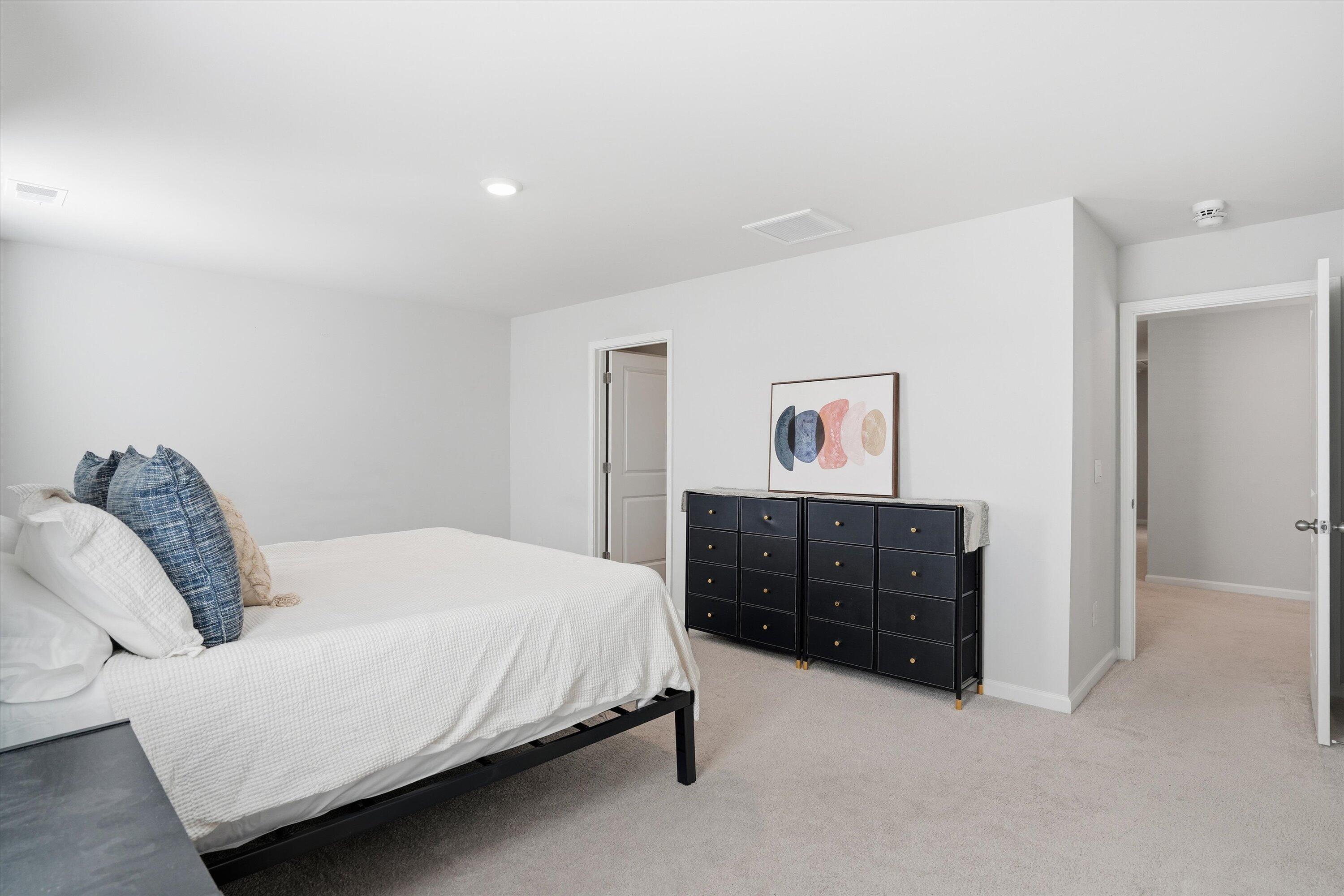 123 Horizon Rdg Drive Summerville, SC 29486 - Photo 28 of 47 Owner’s Bedroom