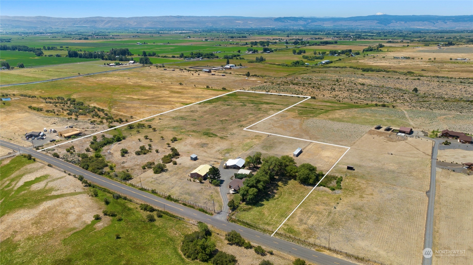 1071 Colockum Road Ellensburg, WA 98926 - Photo 2 of 40 Gallery Image 2
