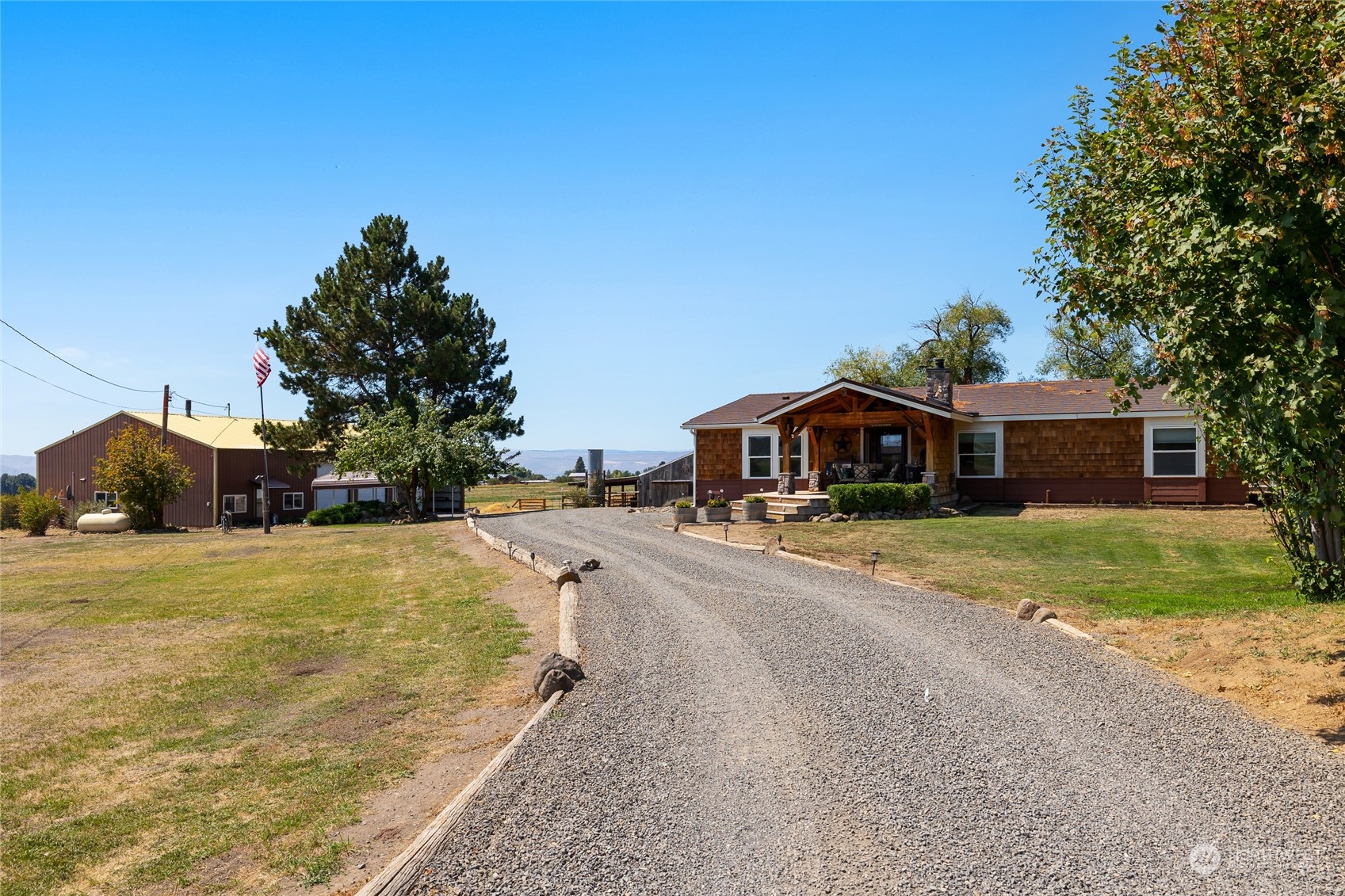 1071 Colockum Road Ellensburg, WA 98926 - Photo 3 of 40 Gallery Image 3