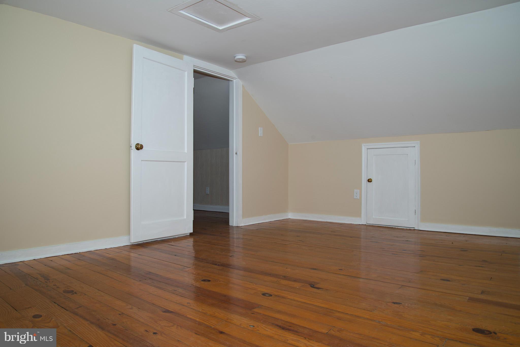 1313 North Point Road Dundalk, MD 21222 - Photo 2 of 14 Bedroom