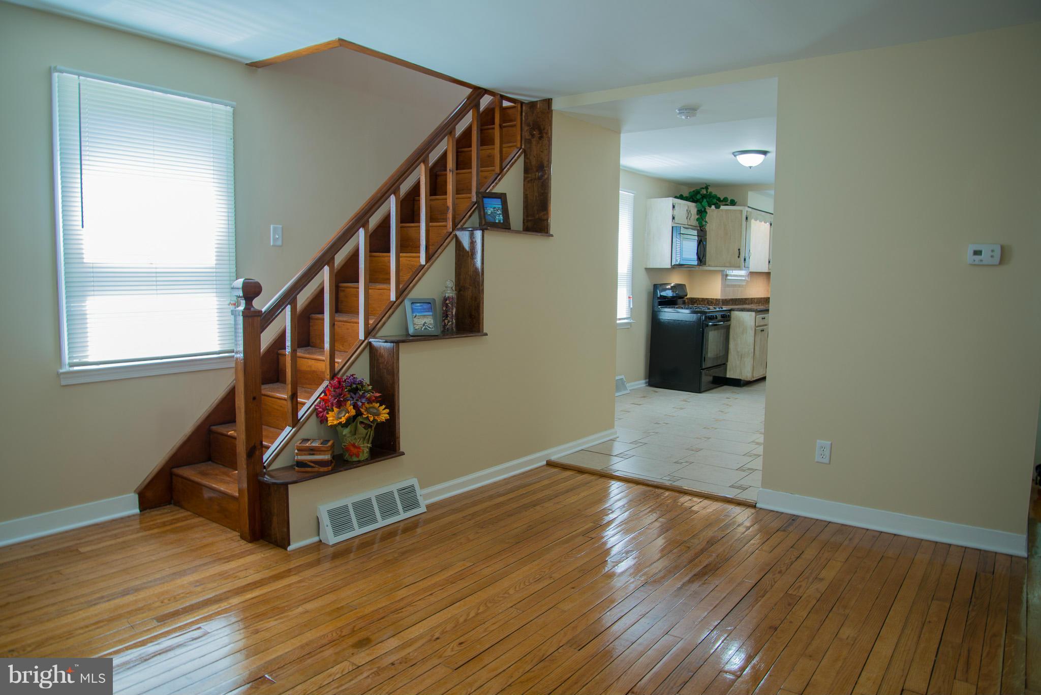 1313 North Point Road Dundalk, MD 21222 - Photo 11 of 14 Interior (General)