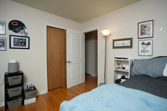 $399,900 | 621 North Forest Avenue, Mount Prospect, IL 60056