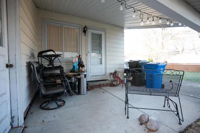 $399,900 | 621 North Forest Avenue, Mount Prospect, IL 60056