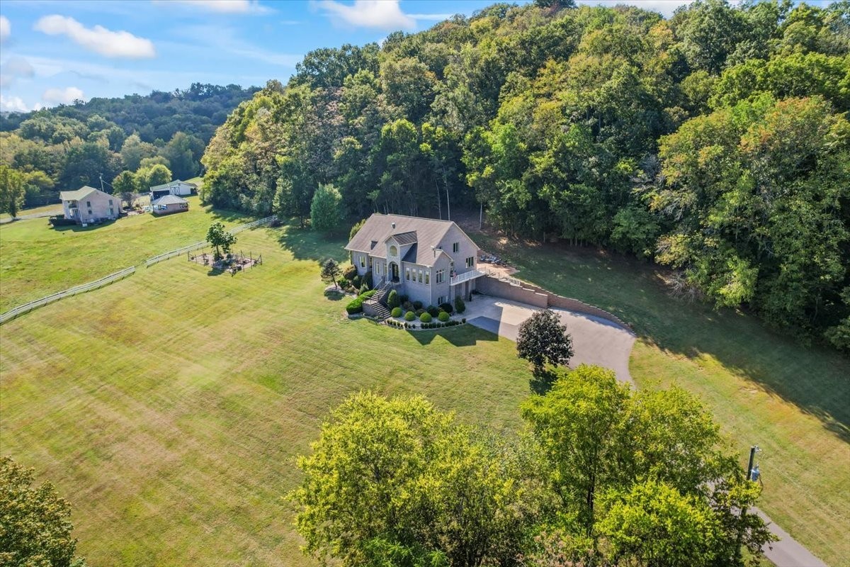 7478 River Rd Pike Nashville, TN 37209 - Photo 11 of 58