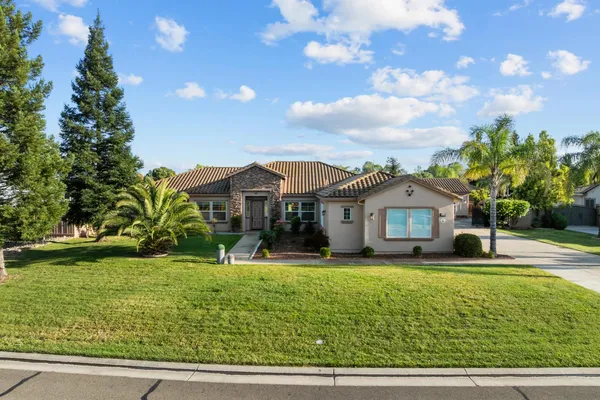 $1,150,000 | 8111 Stallion Way, Sacramento, CA 95830