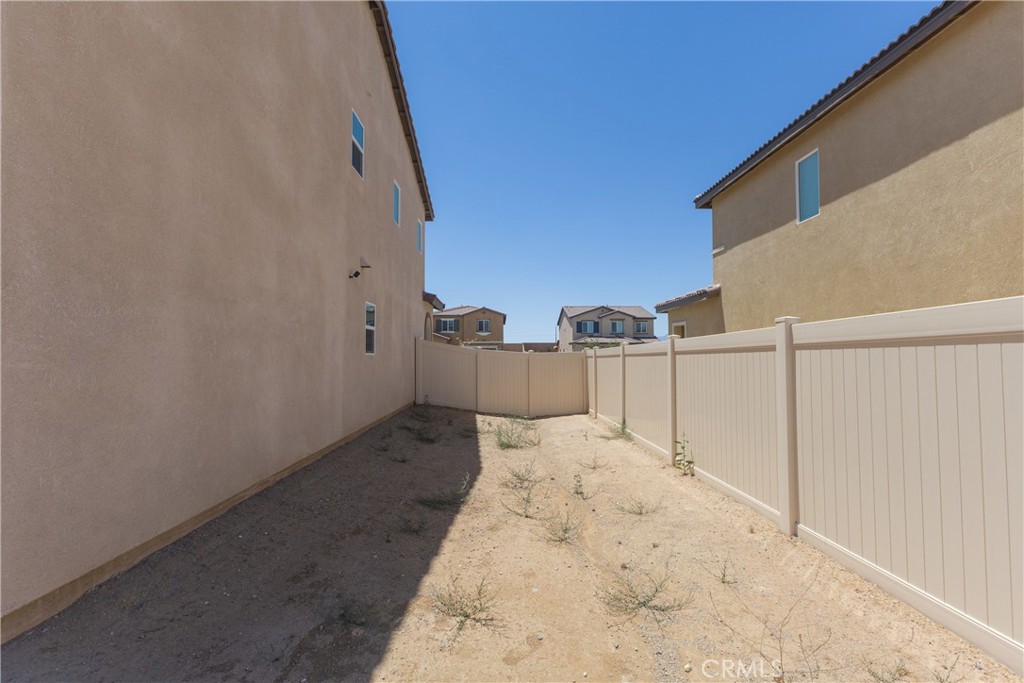 10156 Colten Rdg Street Adelanto, CA 92301 - Photo 36 of 47 Gallery Image 36