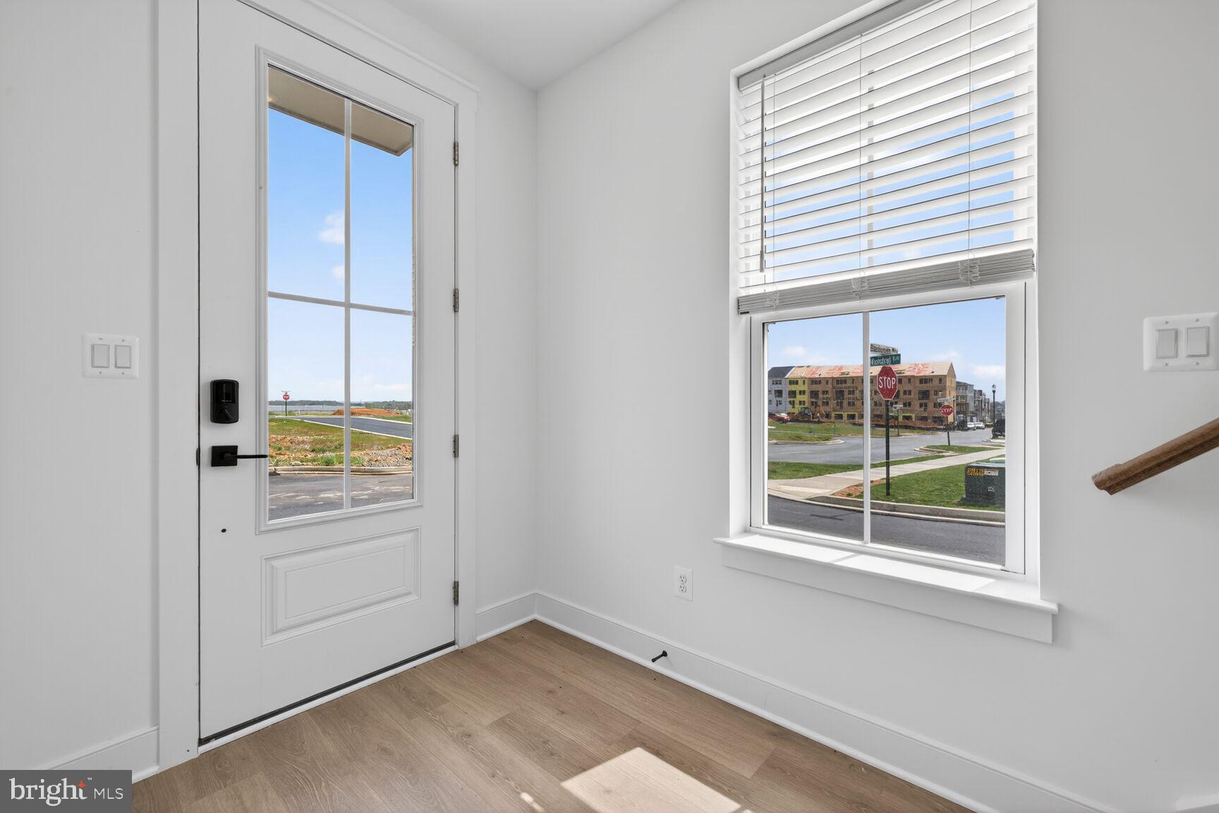 1726 Blacksmith Way Frederick, MD 21702 - Photo 4 of 35