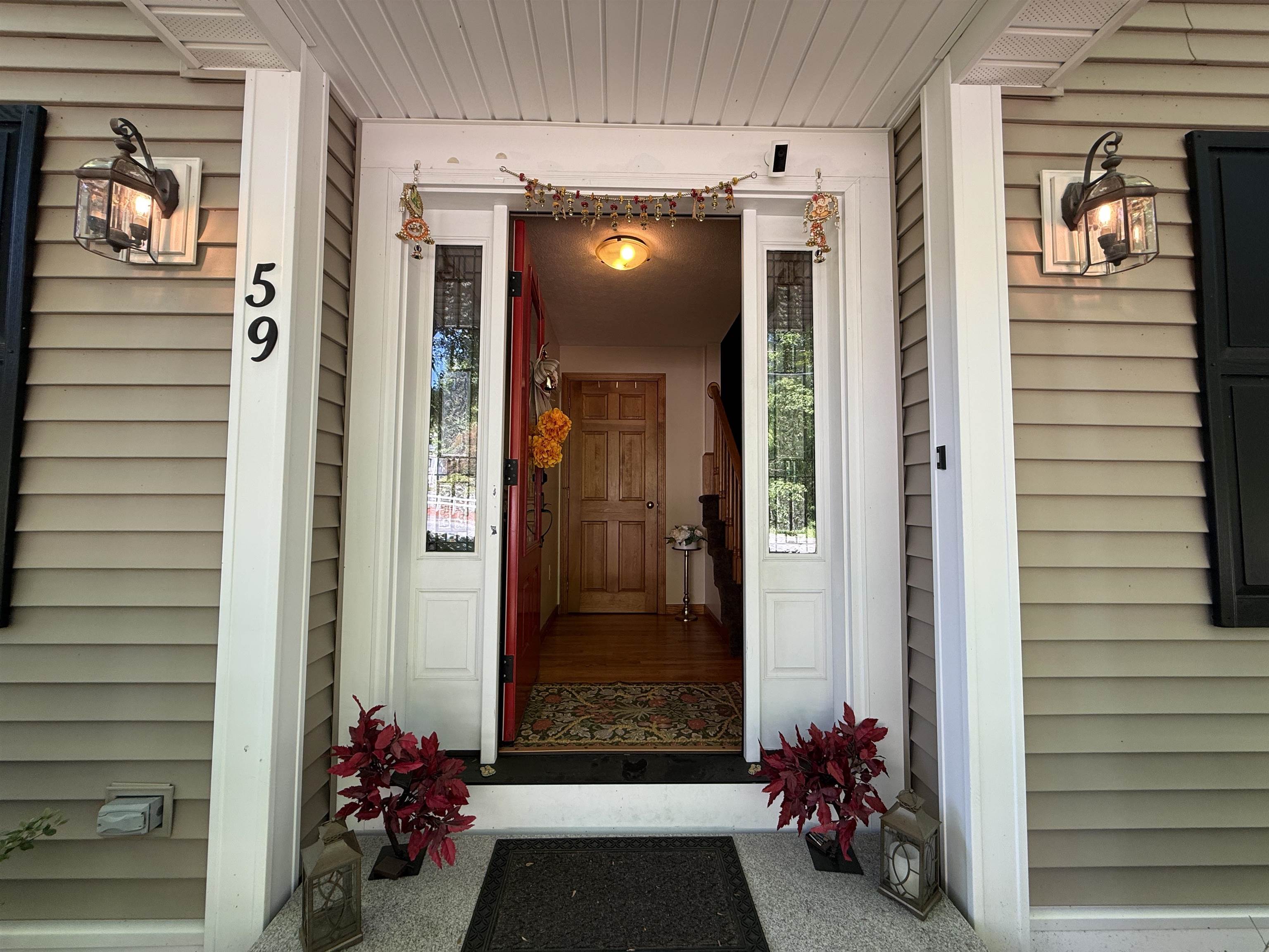 59 Mid. Dunstable Road Nashua, NH 03062 - Photo 9 of 49