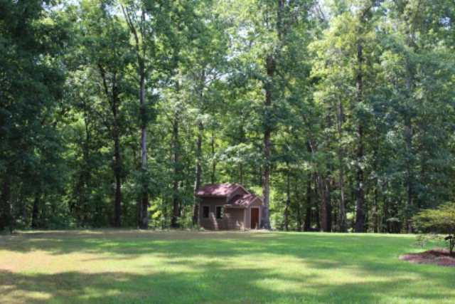 163 Gregory Road Forsyth, GA 31029 - Photo 16 of 20 a view of a volley ball court