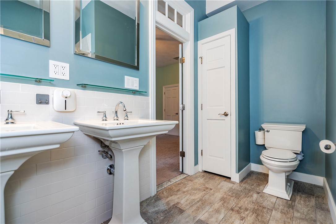 3976 Post Road Warwick, RI 02886 - Photo 22 of 35