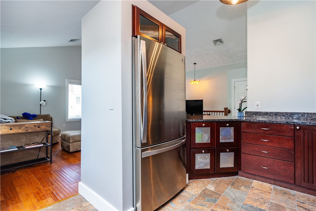 3976 Post Road Warwick, RI 02886 - Photo 8 of 35