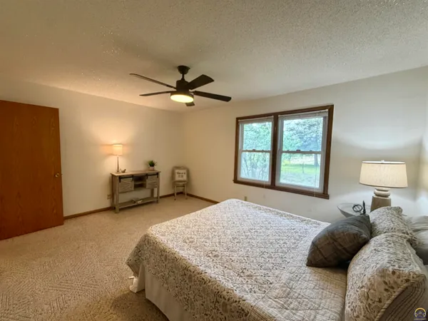 $375,000 | 1777 Road B5 Emporia Ks 66801, Emporia, KS 66801