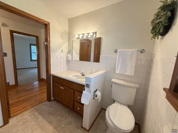 $375,000 | 1777 Road B5 Emporia Ks 66801, Emporia, KS 66801