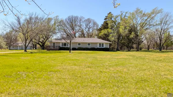 $375,000 | 1777 Road B5 Emporia Ks 66801, Emporia, KS 66801
