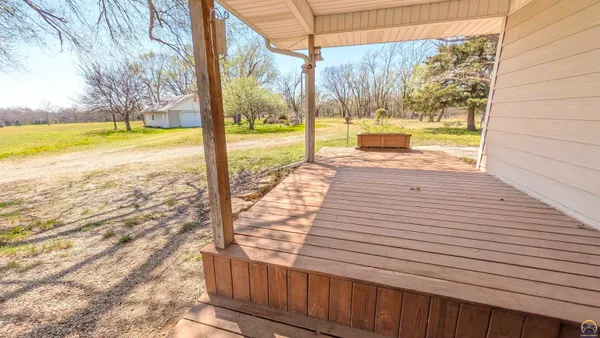 $375,000 | 1777 Road B5 Emporia Ks 66801, Emporia, KS 66801
