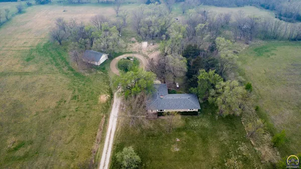 $375,000 | 1777 Road B5 Emporia Ks 66801, Emporia, KS 66801