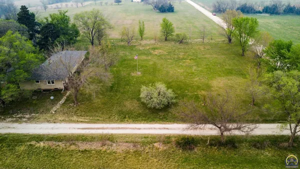 $375,000 | 1777 Road B5 Emporia Ks 66801, Emporia, KS 66801