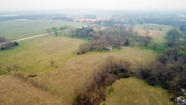 $375,000 | 1777 Road B5 Emporia Ks 66801, Emporia, KS 66801
