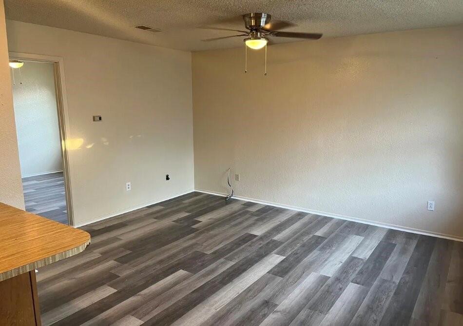 906 East Birch Street Canadian, TX 79014 - Photo 3 of 8