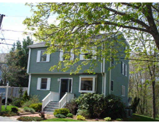 25 Willow Road Marblehead, MA 01945 - Photo 1 of 14