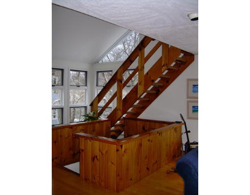 25 Willow Road Marblehead, MA 01945 - Photo 8 of 14