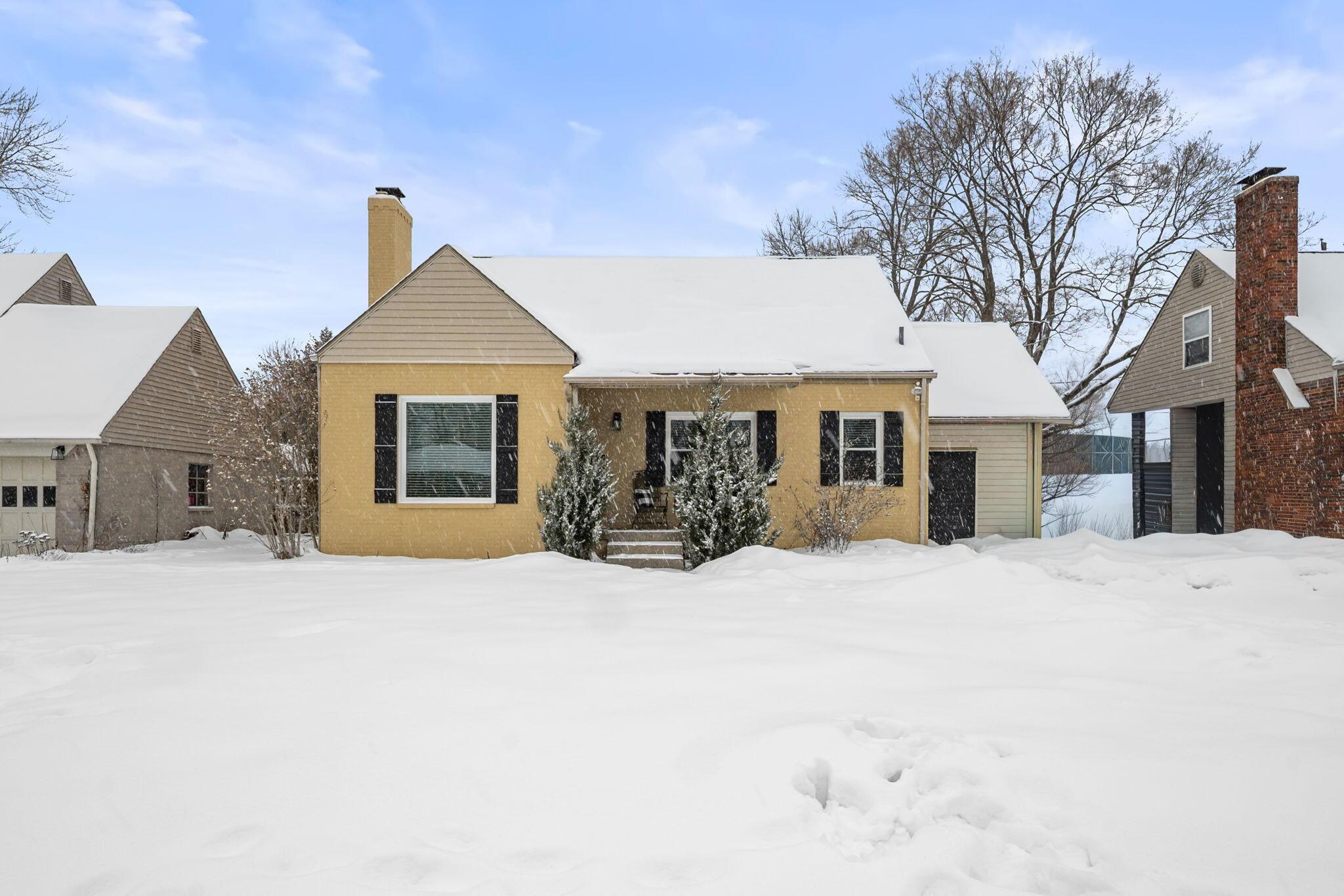 2026 Jervis Road Columbus, OH 43221 - Photo 2 of 89 1-web-or-mls-DSC02801-2