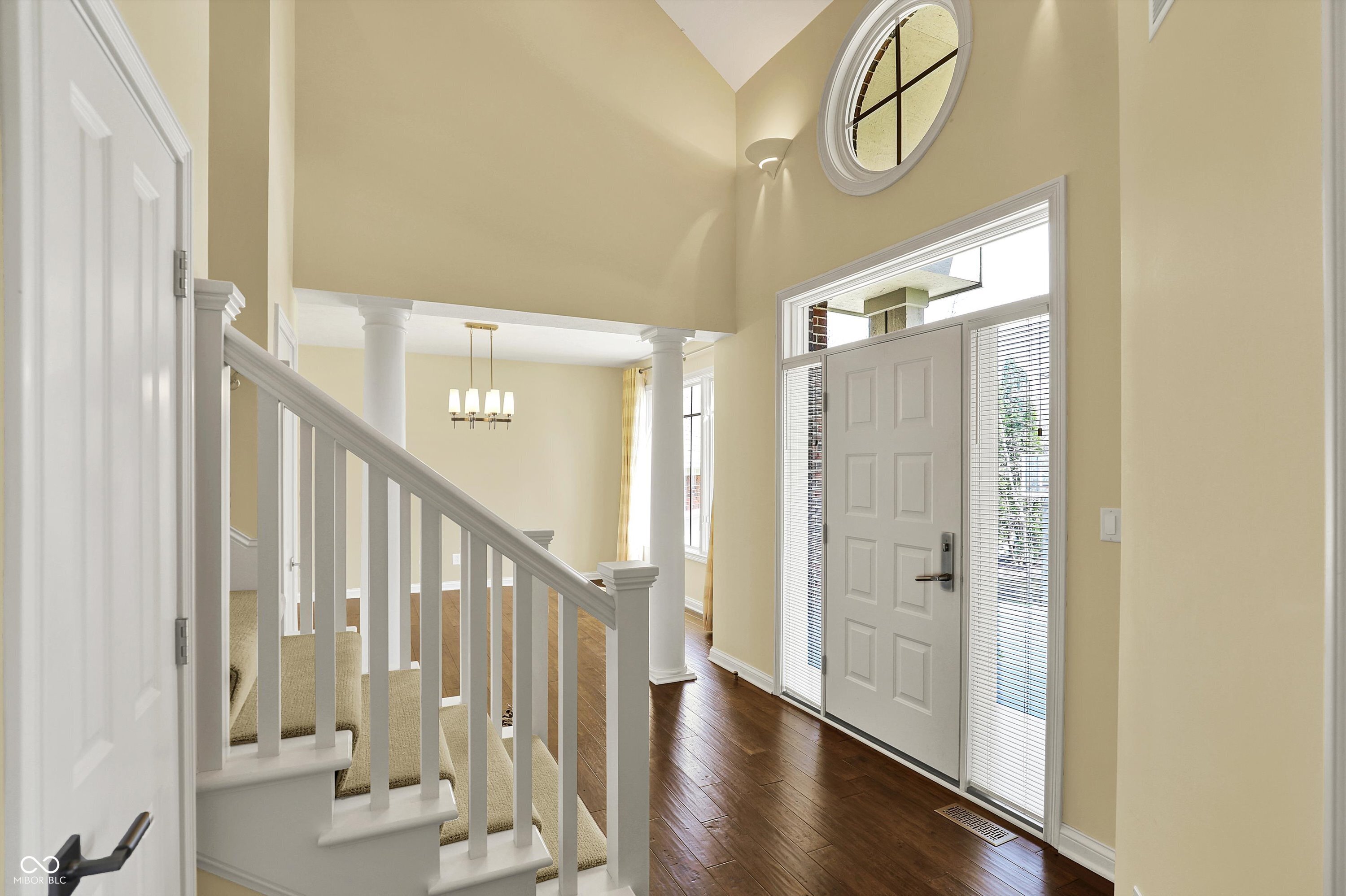 12304 Ridgeside Road Indianapolis, IN 46256 - Photo 9 of 78