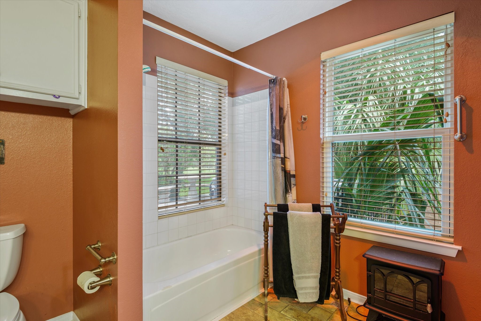 2739 Lawrence Road Kemah, TX 77565 - Photo 27 of 42 a bathroom with a toilet and a bathtub